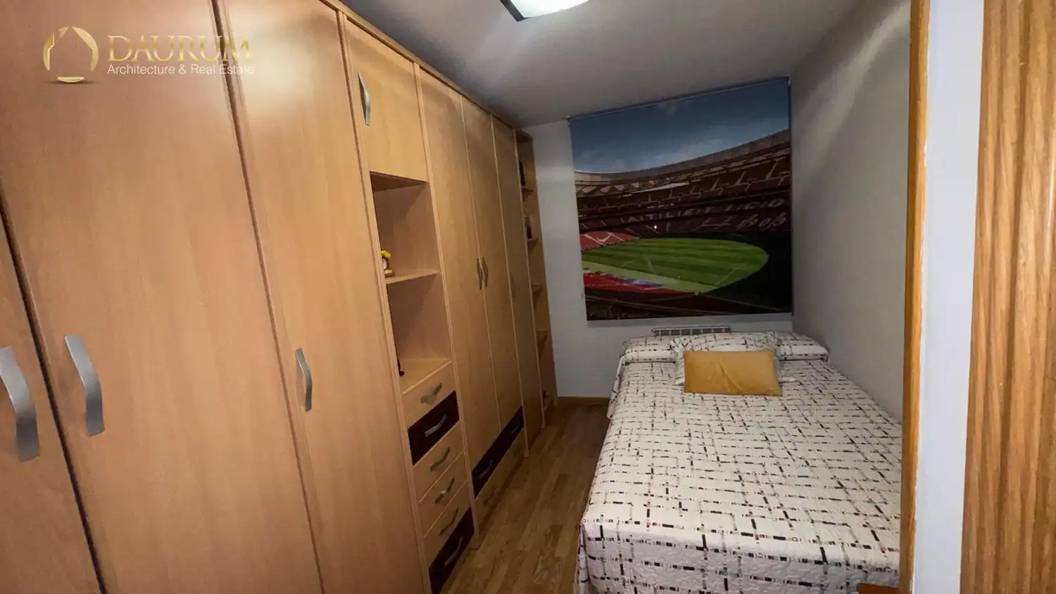 Schlafzimmer von Einfamilien-Reihenhaus zum Verkauf in Alcalá de Henares mit Klimaanlage, Heizung und Terrasse