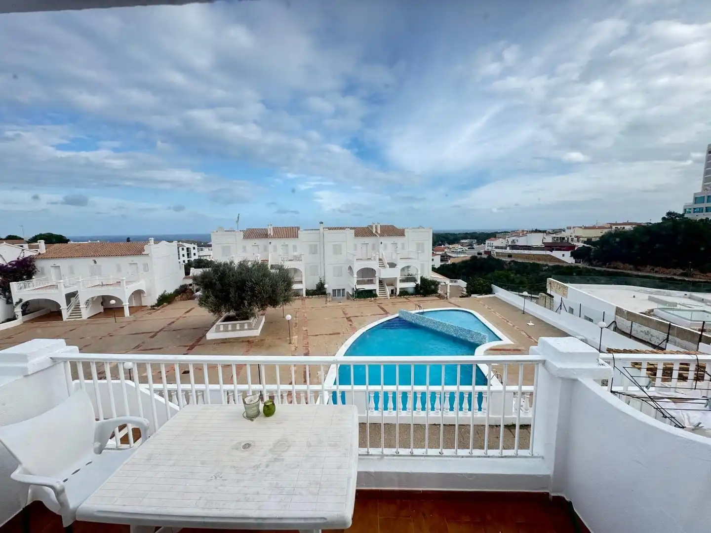 Piscina de Apartament en venda en Es Mercadal amb Jardí privat, Moblat i Balcó