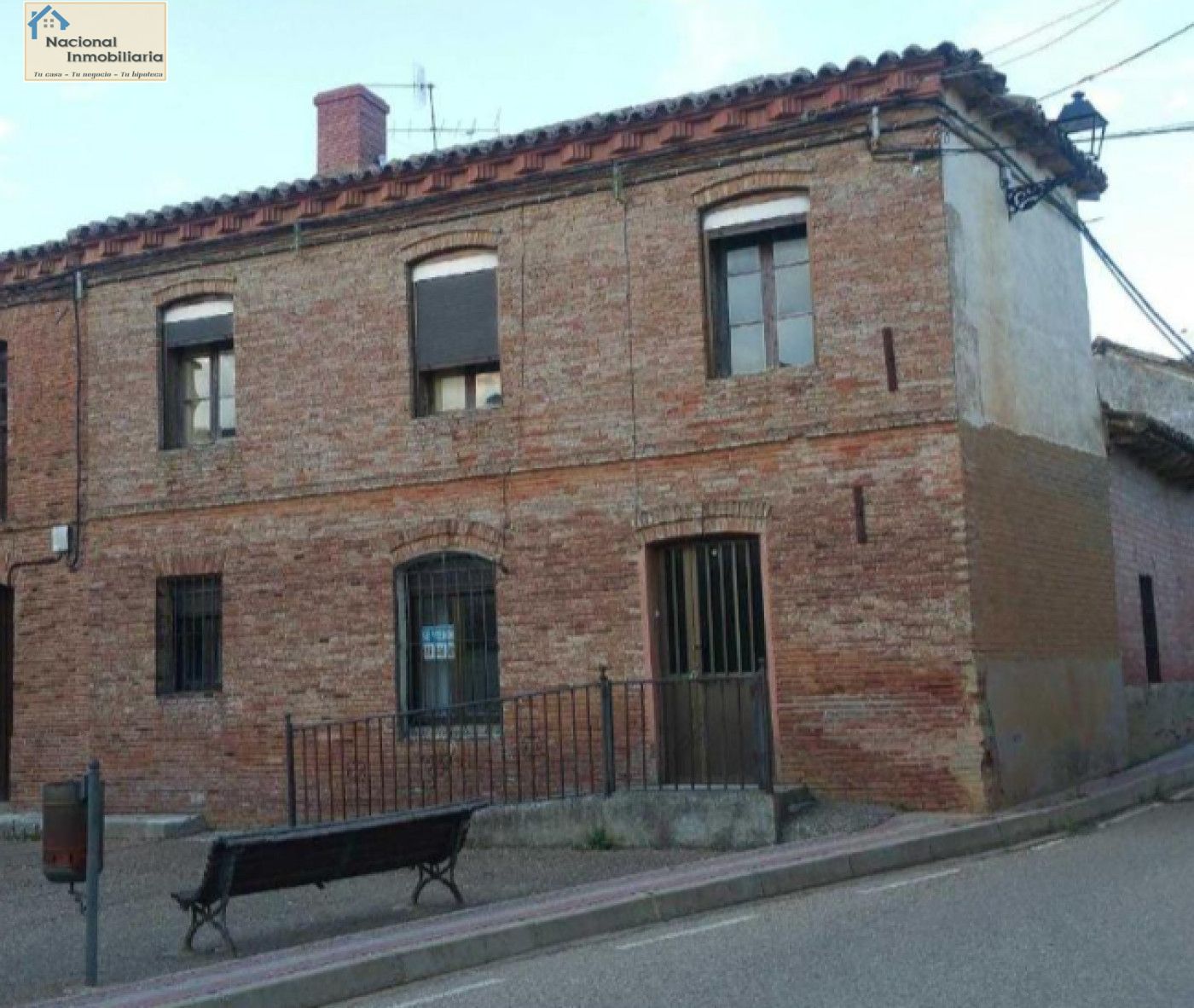 Exterior view of Country house for sale in Villacarralón