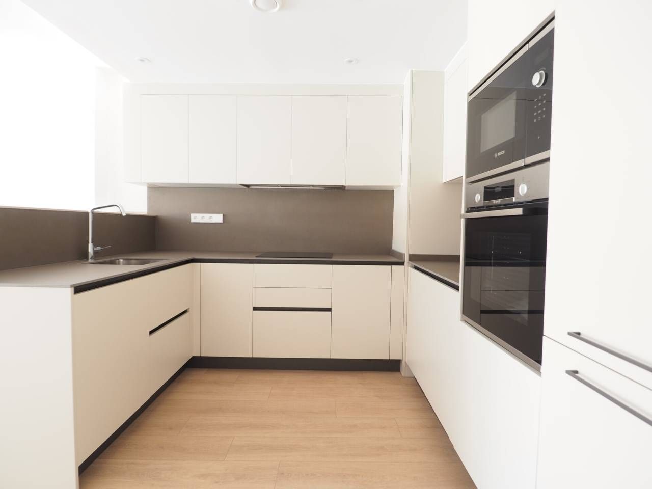 Cuina de Dúplex en venda en Granollers amb Aire condicionat, Calefacció i Parquet