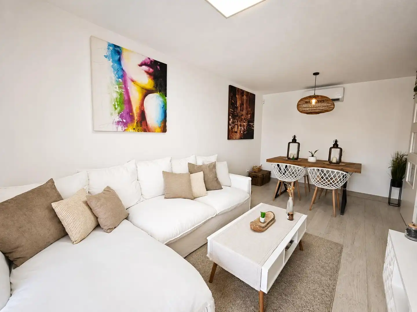 Living room of Flat for sale in Santa Pola  with Air Conditioner, Heating and Parquet flooring