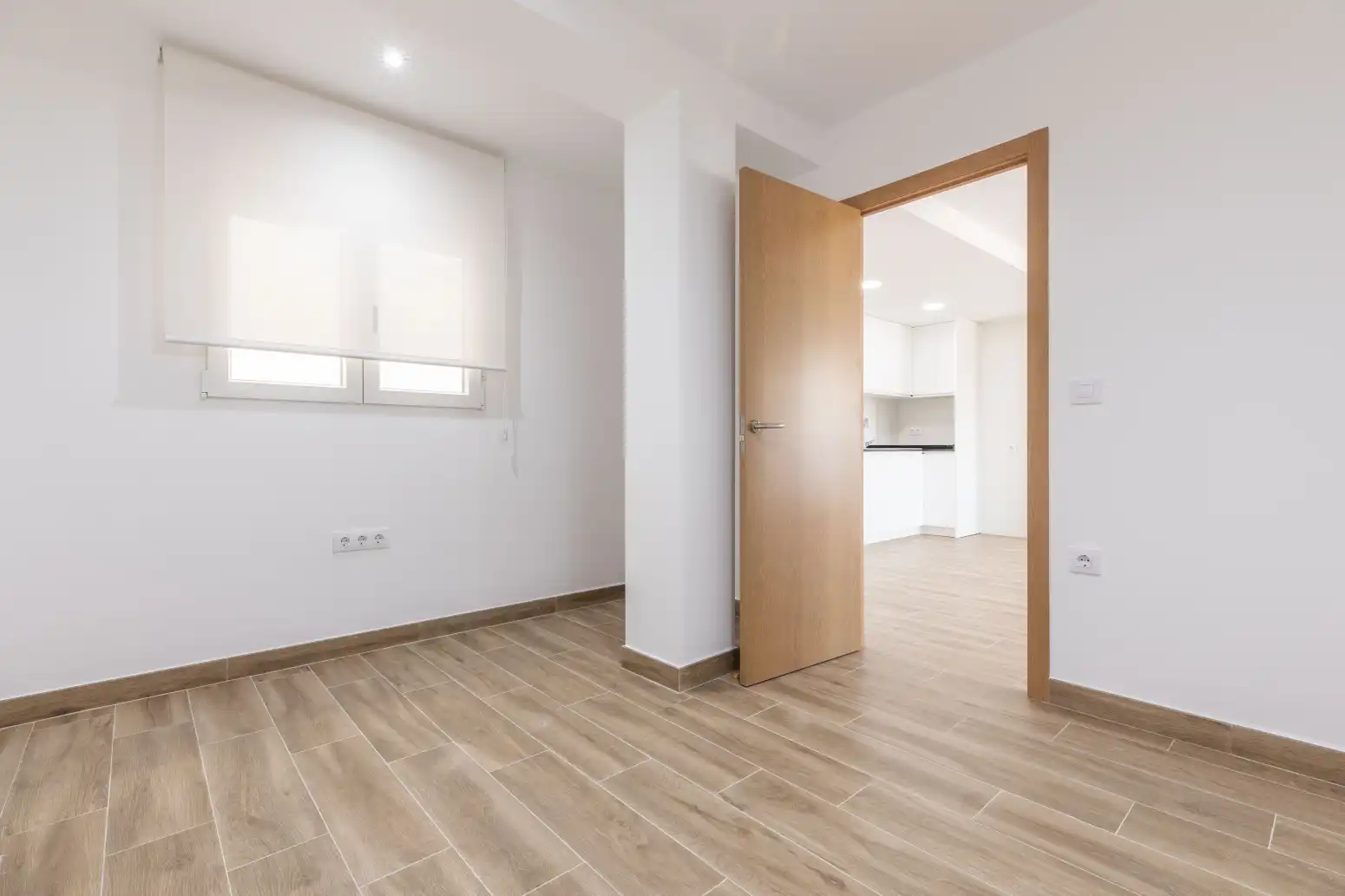 Wohnung zur Miete in Tavernes Blanques mit Heizung und Terrasse