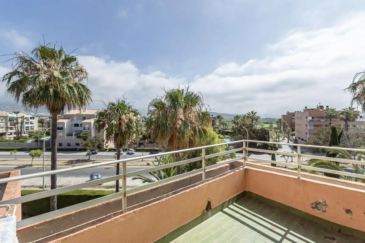 Duplex con piscina in vendita a Calle Paseo Marítimo 9, imagen 13