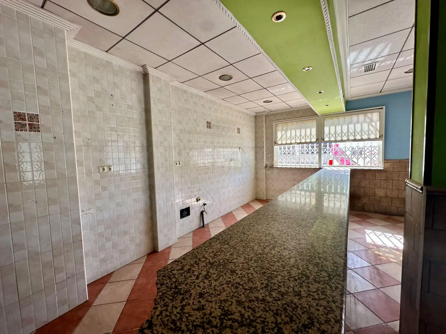 Cocina de Casa adosada en venta en Jacarilla con Balcón