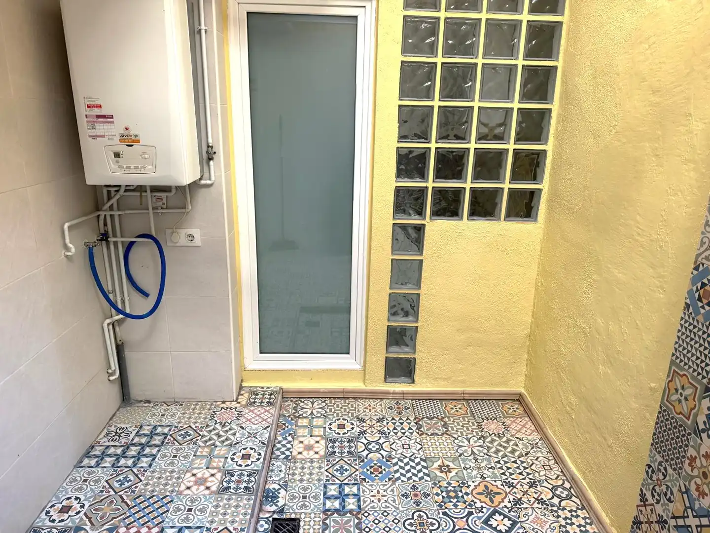 Terraza de Local en venta en Sants - Montjuïc