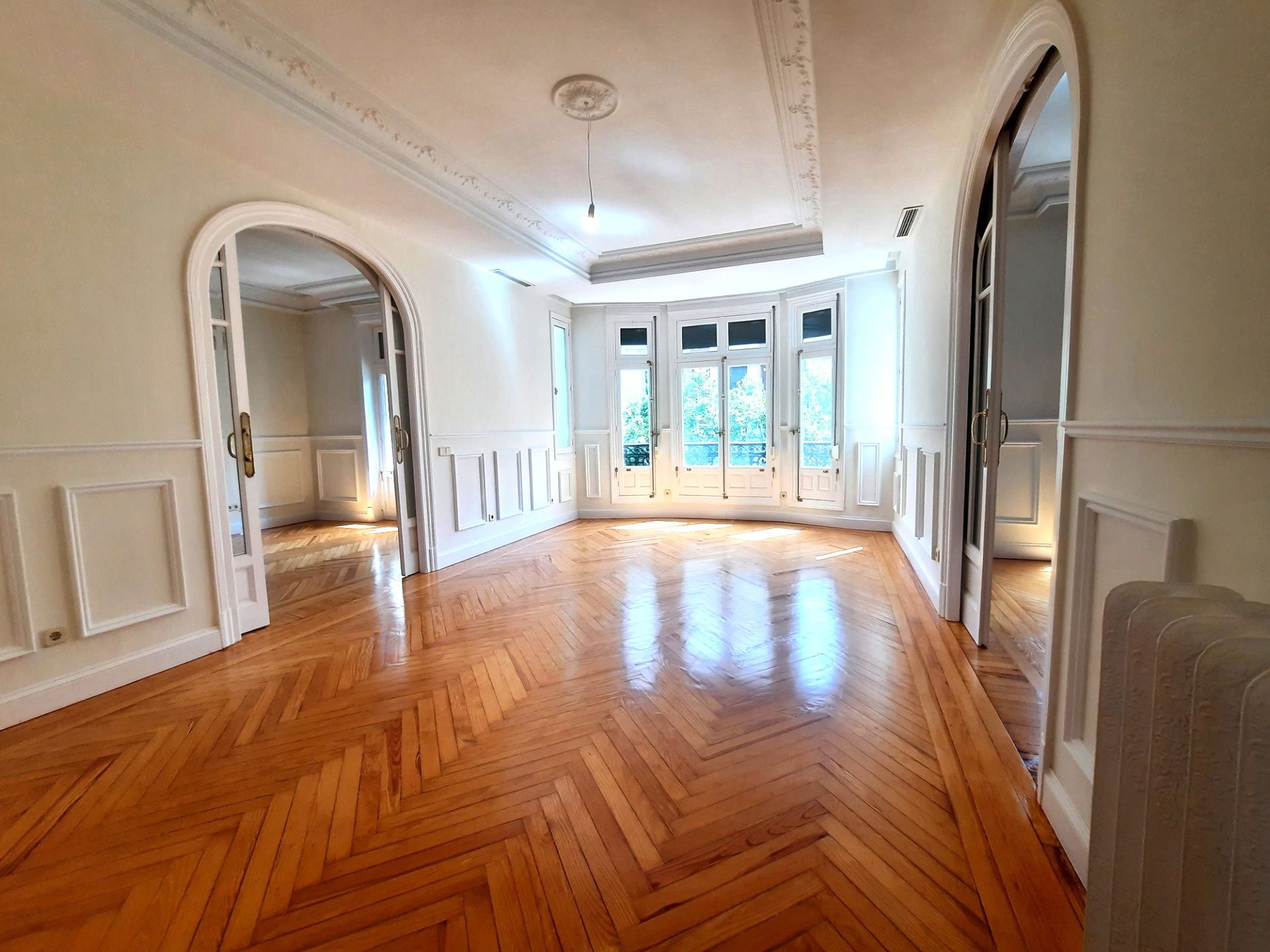 Sala d'estar de Pis de lloguer en  Madrid Capital amb Aire condicionat, Calefacció i Parquet