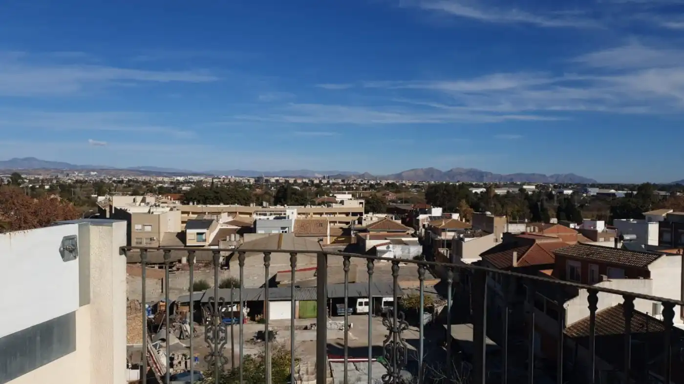 Vista exterior de Ático de alquiler en Murcia con Aire acondicionado, Calefacción y Terraza