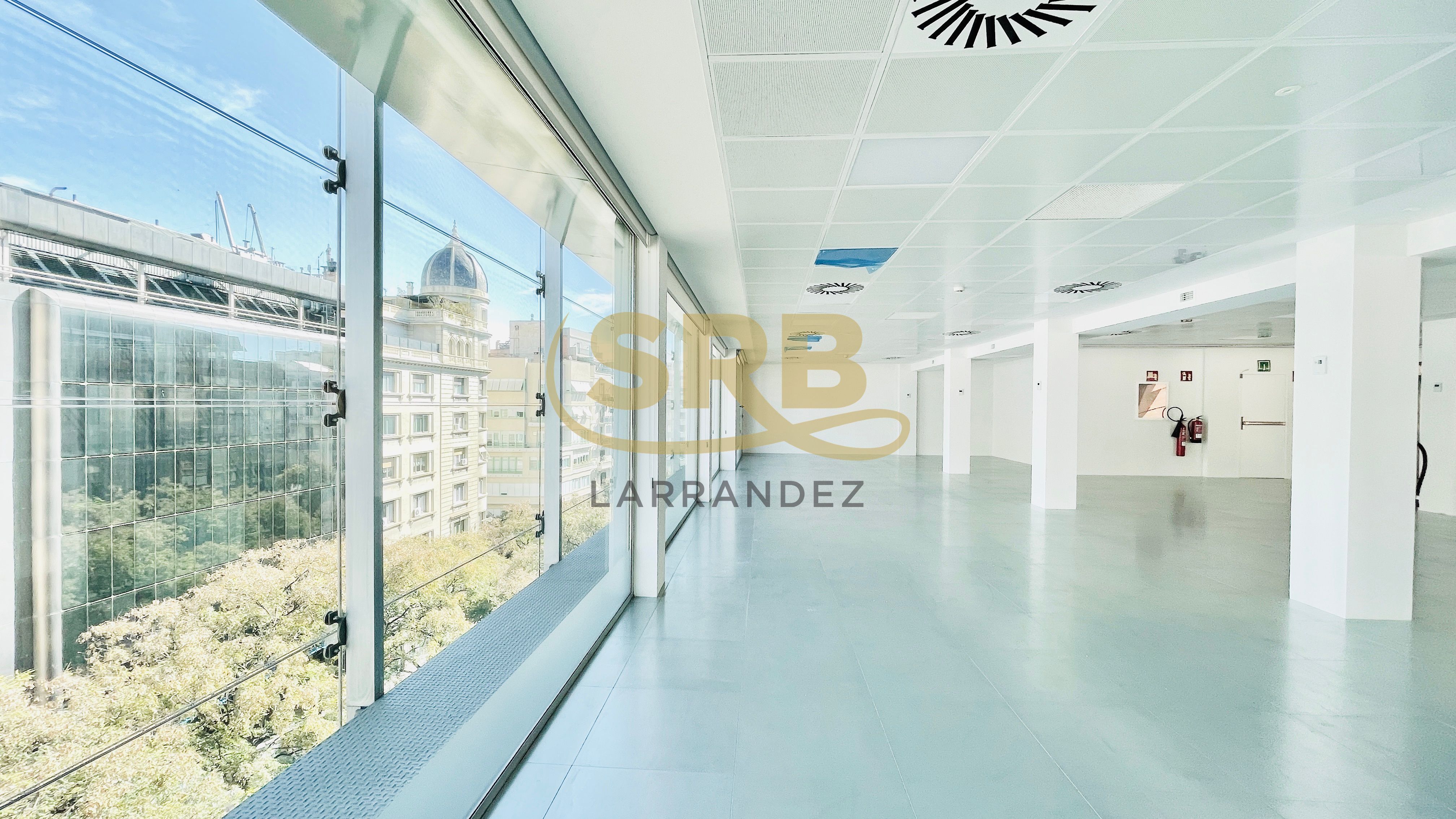 Oficina de lloguer en  Barcelona Capital amb Aire condicionat i Calefacció