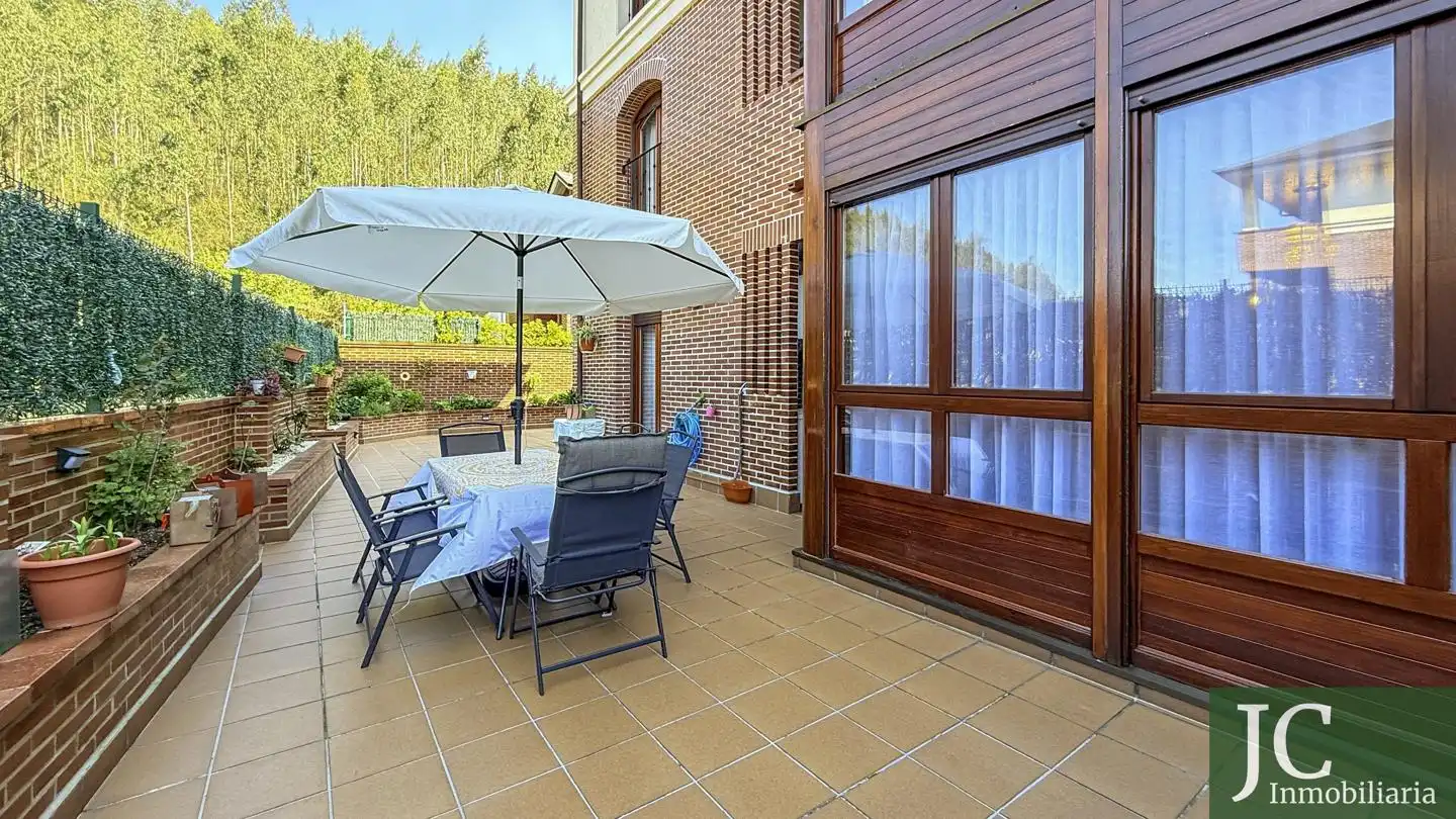 Terraza de Planta baja en venta en Guriezo con Calefacción y Terraza