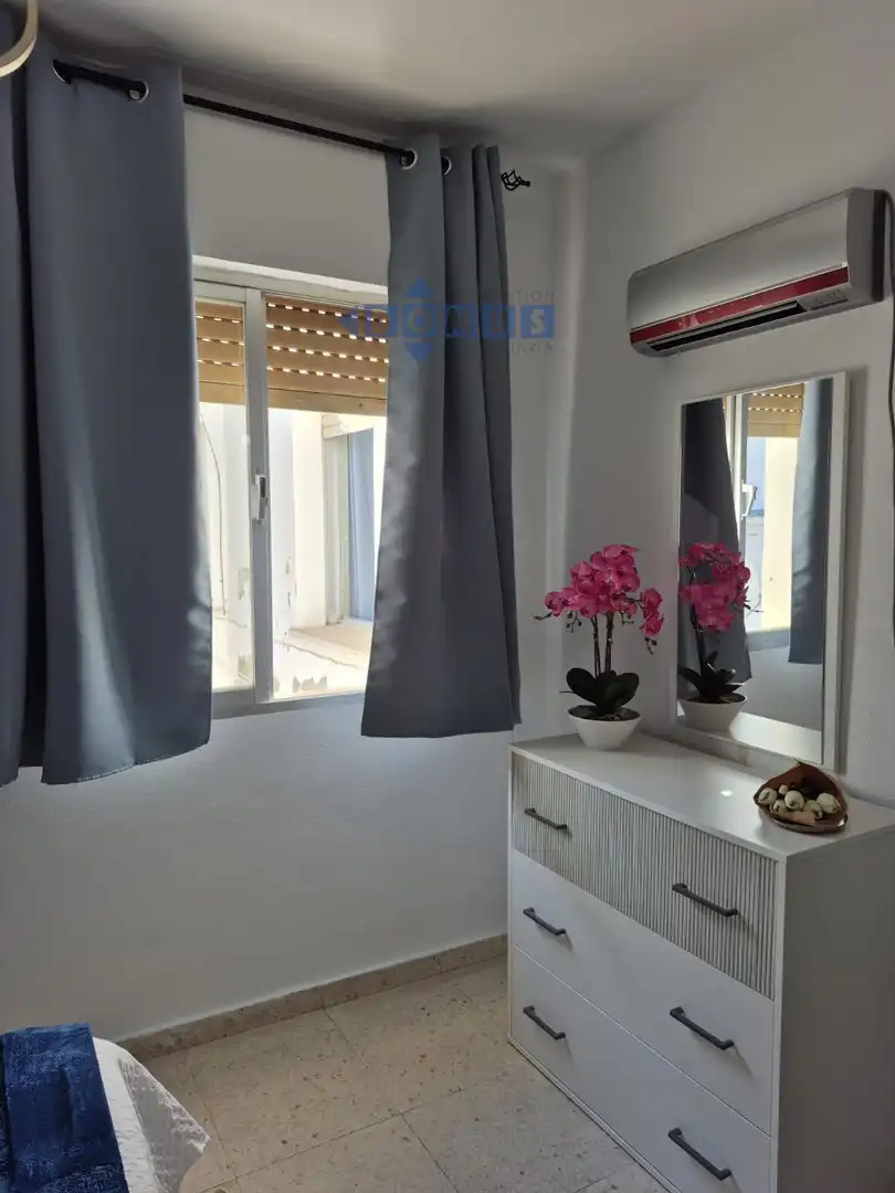 Habitación de Ático de alquiler en Ronda con Calefacción y Amueblado