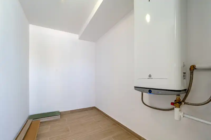 Attic for sale in Empuriabrava  with Air Conditioner, Heating and Private garden