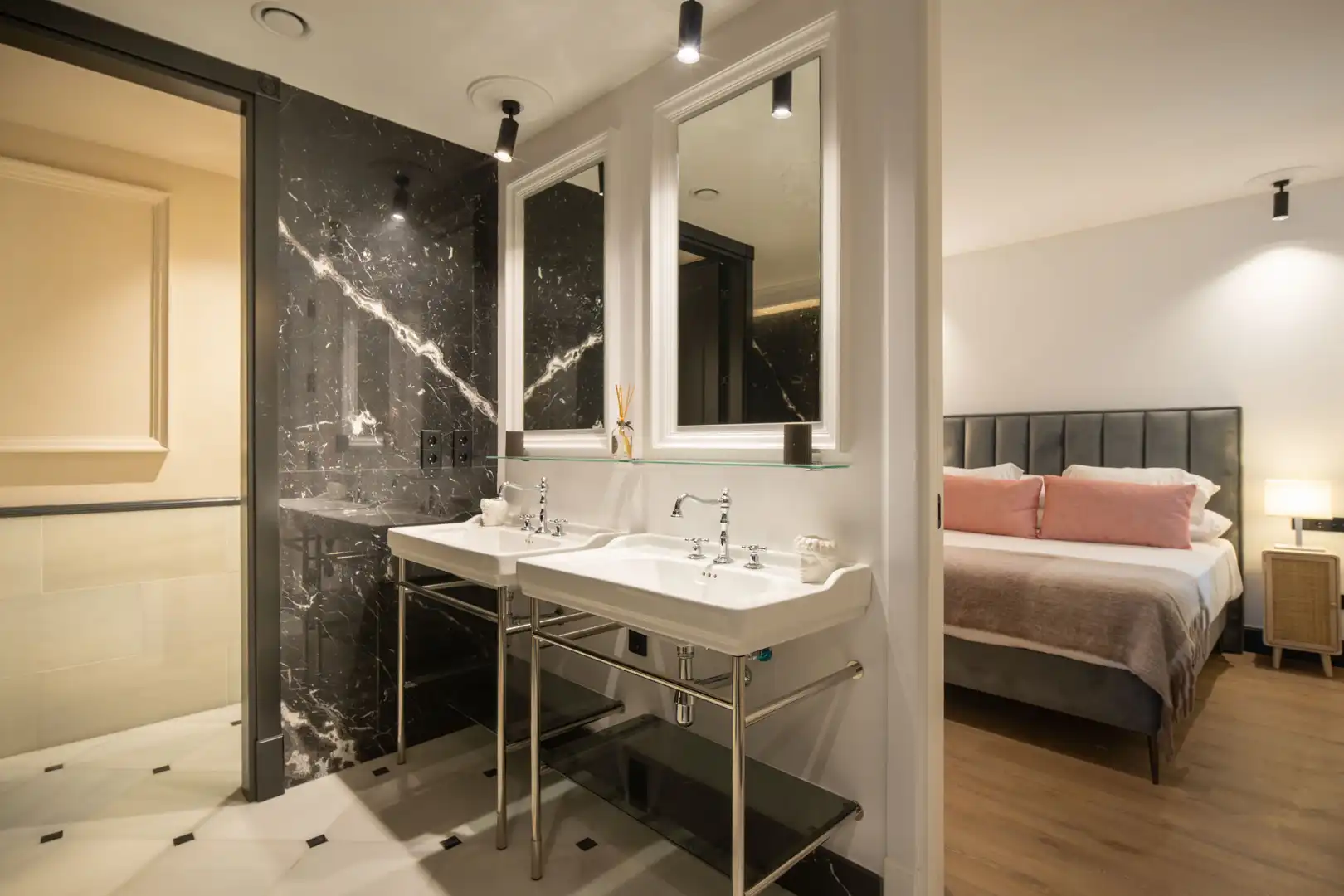 Apartamento con piscina en venta en Milla de Oro, imagen 9