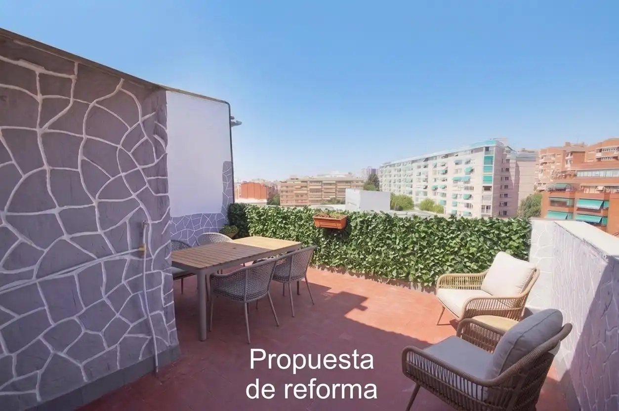 Terrace of Attic for sale in L'Hospitalet de Llobregat  with Parquet flooring, Terrace and Balcony