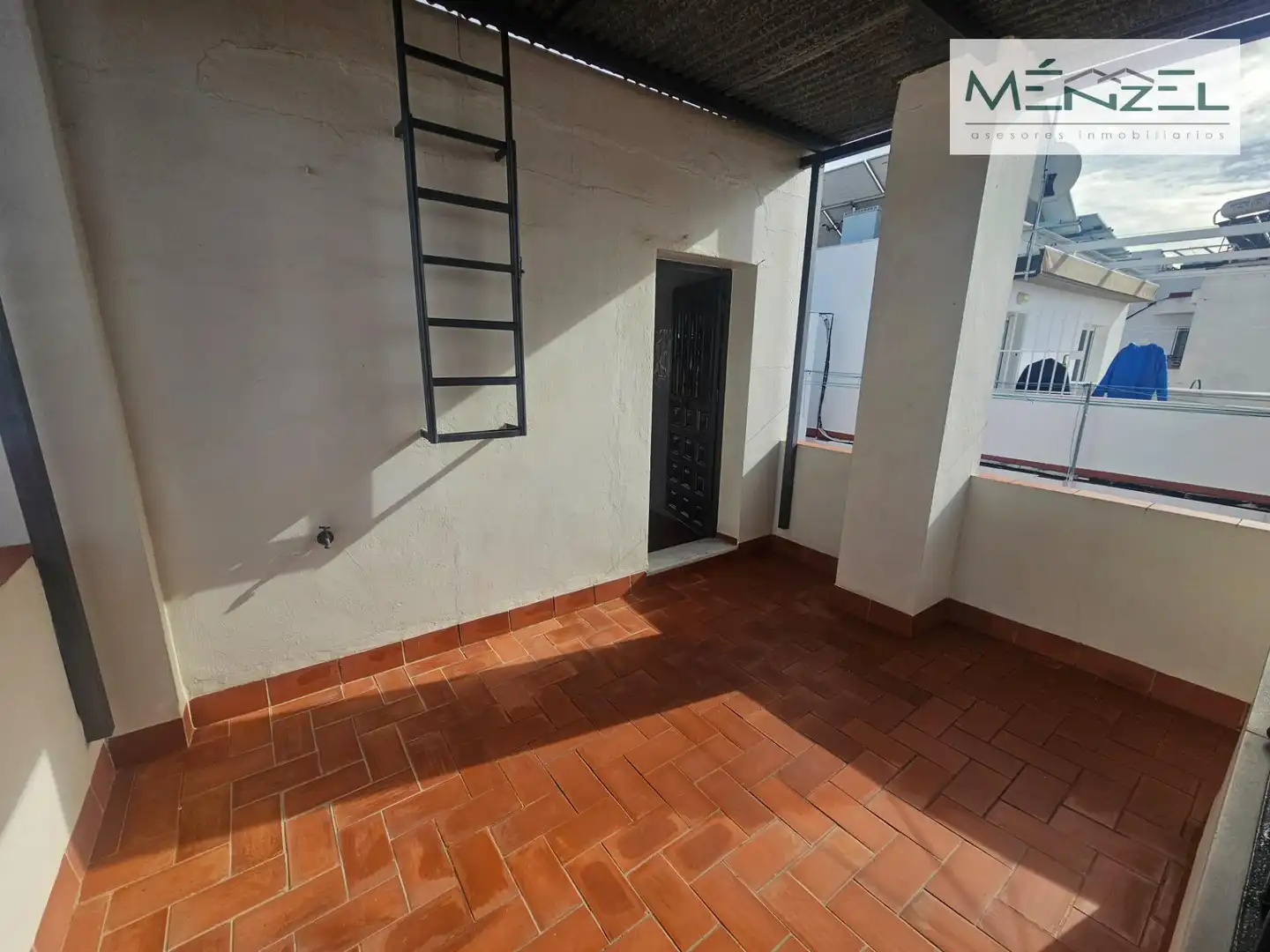 Terrassa de Casa o xalet en venda en Coria del Río amb Aire condicionat, Terrassa i Balcó