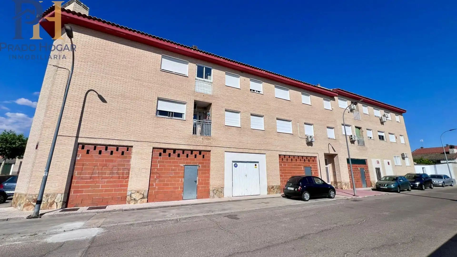 Exterior view of Flat for sale in El Casar de Escalona  with Heating, Balcony and Community pool