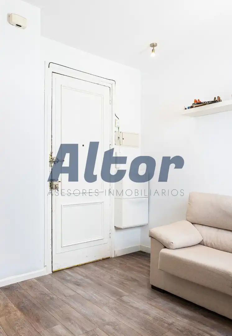 Habitación de Piso en venta en Madrid con Aire acondicionado y Calefacción
