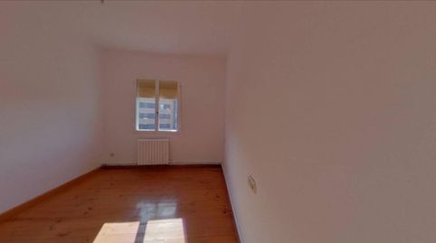 Foto 5 de Piso en venta en Calle Santa Engracia, Buztintxuri, Pamplona / Iruña