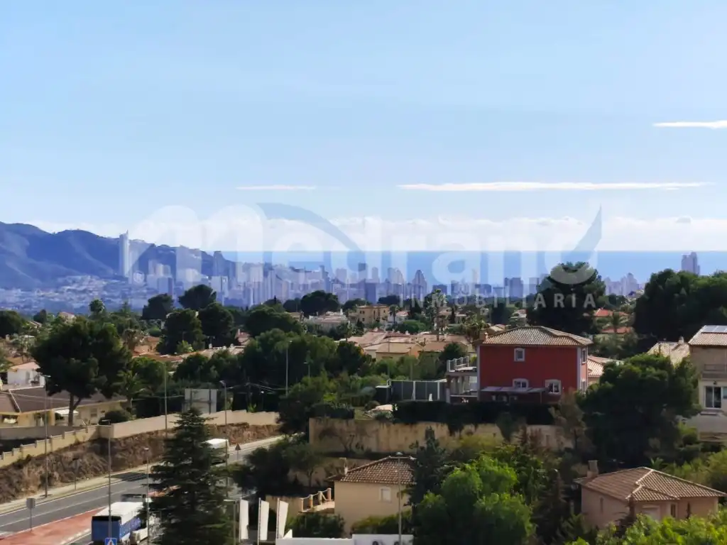 Vista exterior de Casa o chalet en venta en La Nucia con Aire acondicionado y Balcón