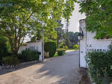 Villa mit Pool zum Verkauf in Tudela de Duero