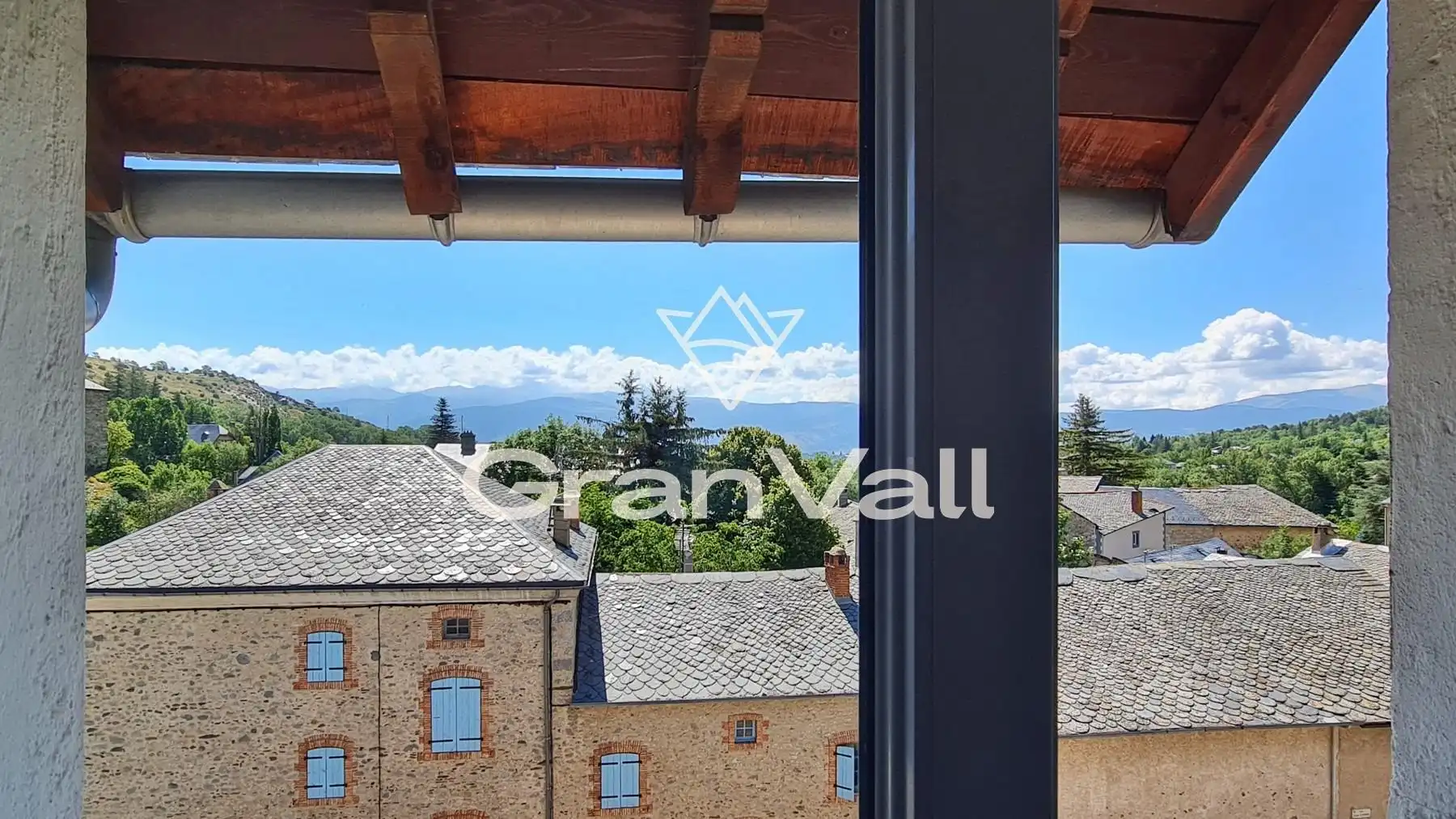 Terraza de Edificio en venta en Latour - de - Carol