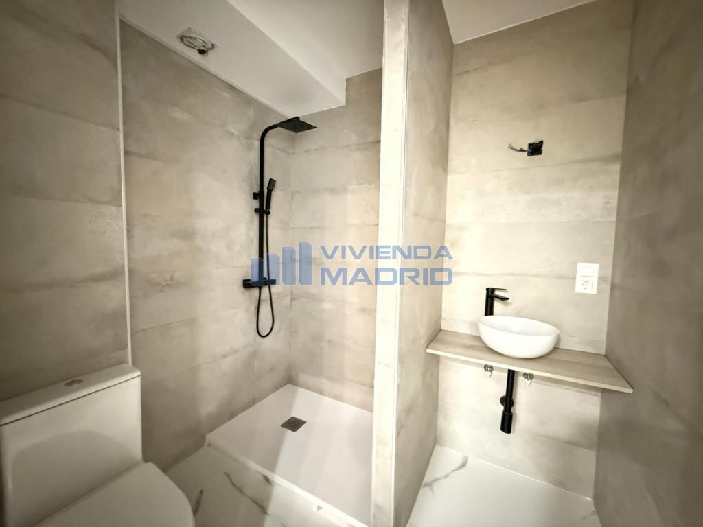 Baño de Piso en venta en  Madrid Capital con Calefacción