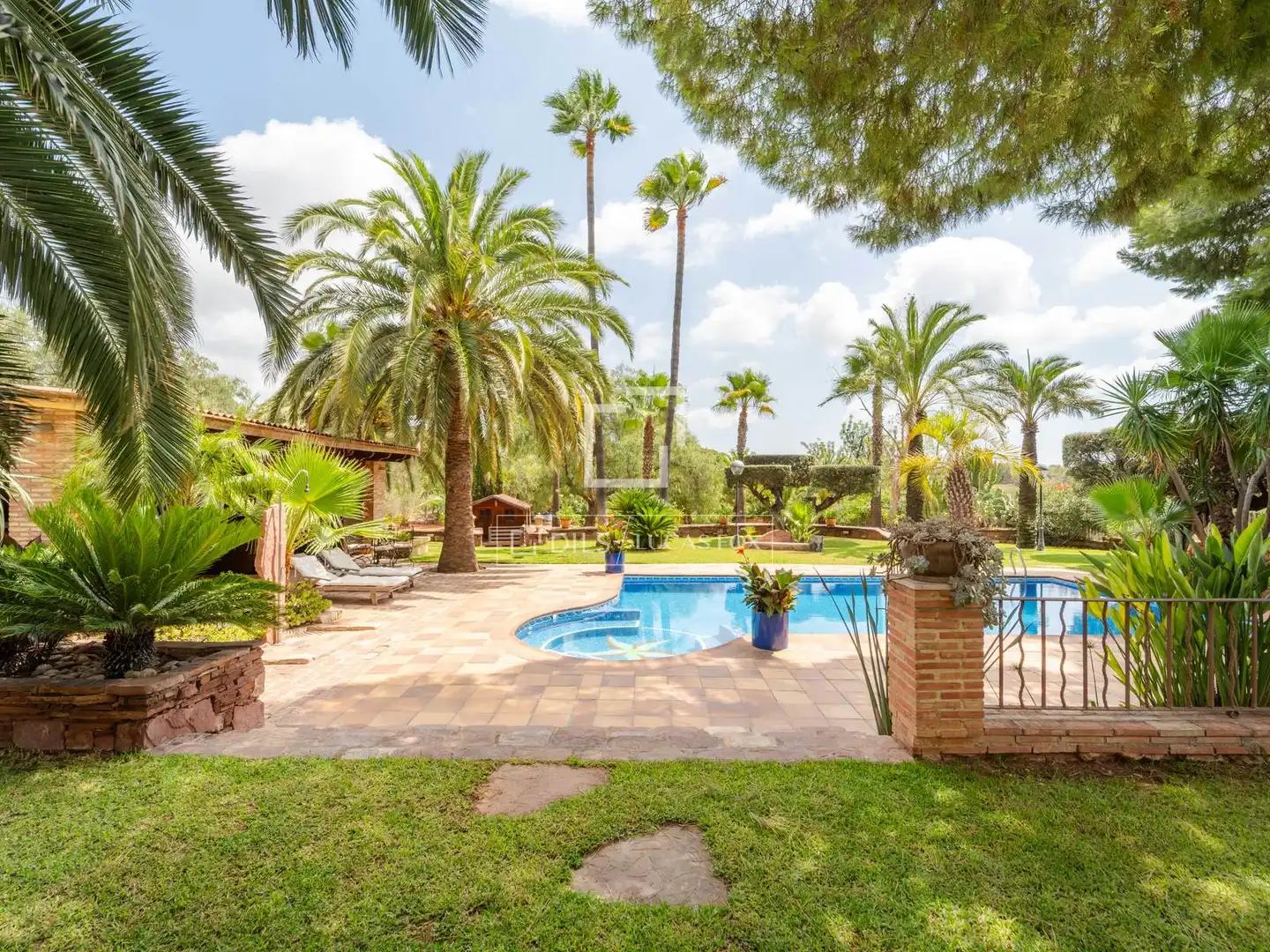 Villa avec piscine à vendre à Corral Nou - Montros - Estepar