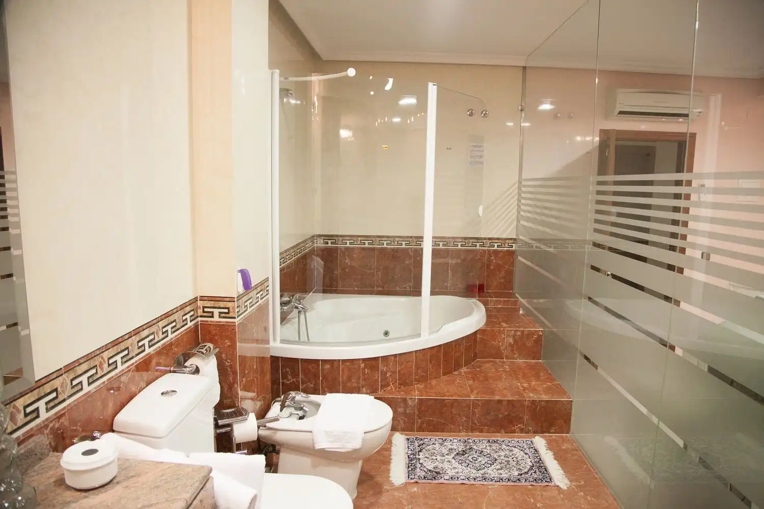 Baño de Edificio en venta en Villalbilla