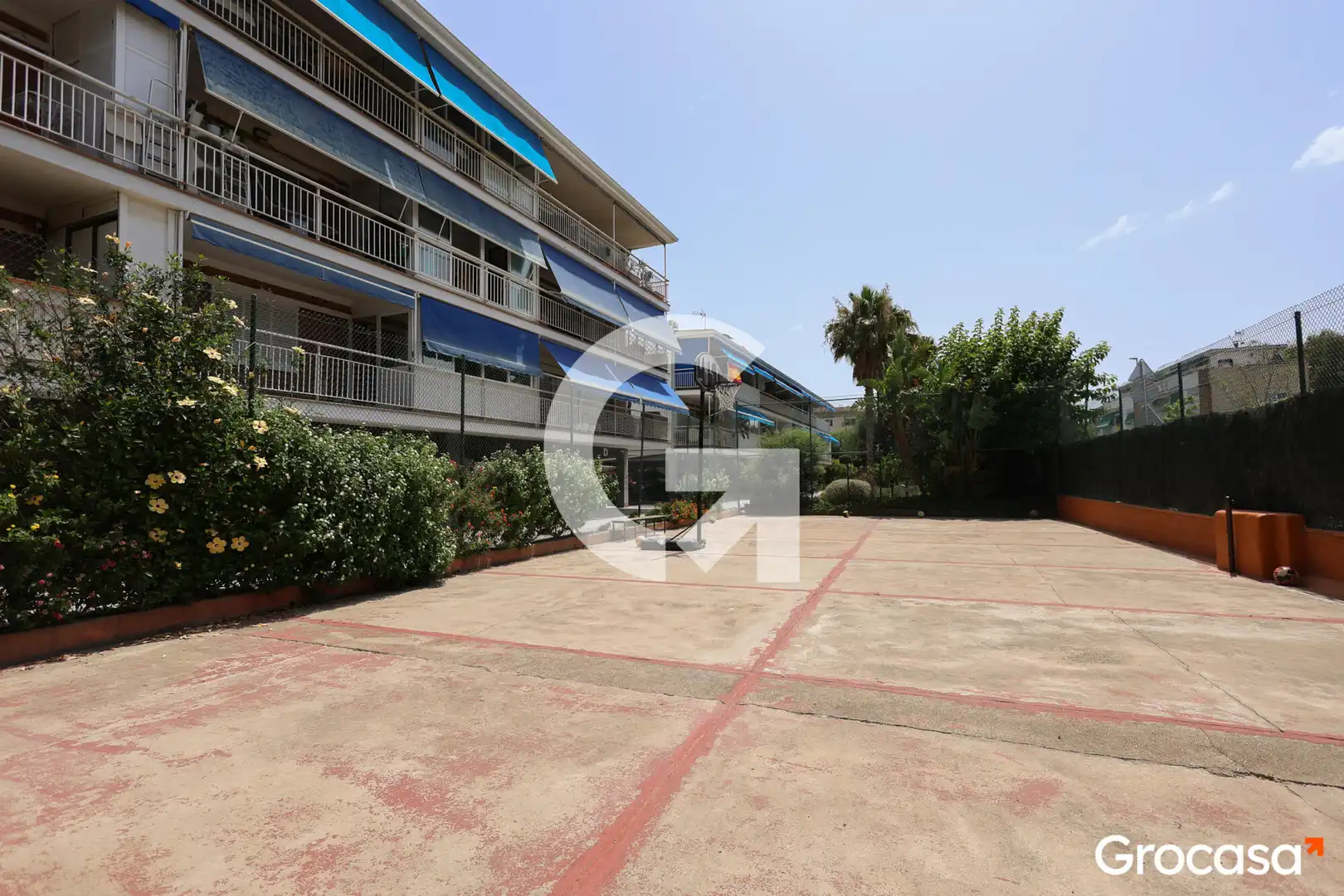 Parking de Ático en venta en Gavà con Aire acondicionado, Calefacción y Terraza