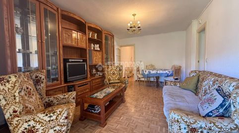 Photo 3 of Flat for rent in Marroquina, Madrid Capital