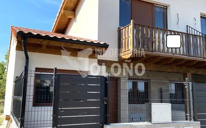 Exterior view of House or chalet for sale in Haro  with Heating and Private garden