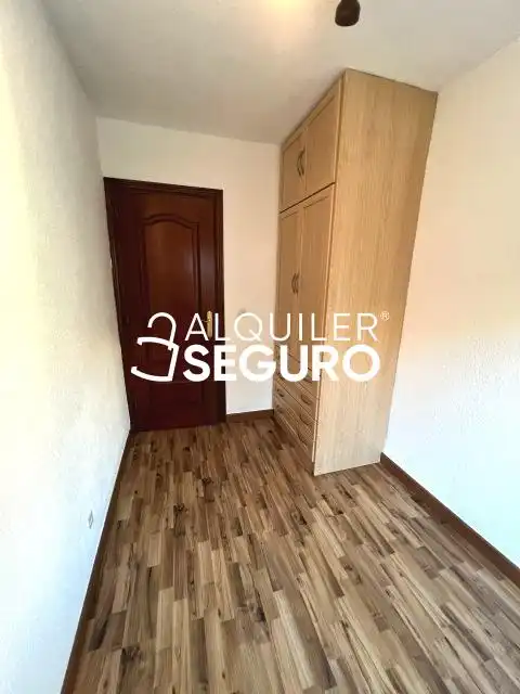Flat for rent in de Hernán Cortés, Descubridores - Escritores