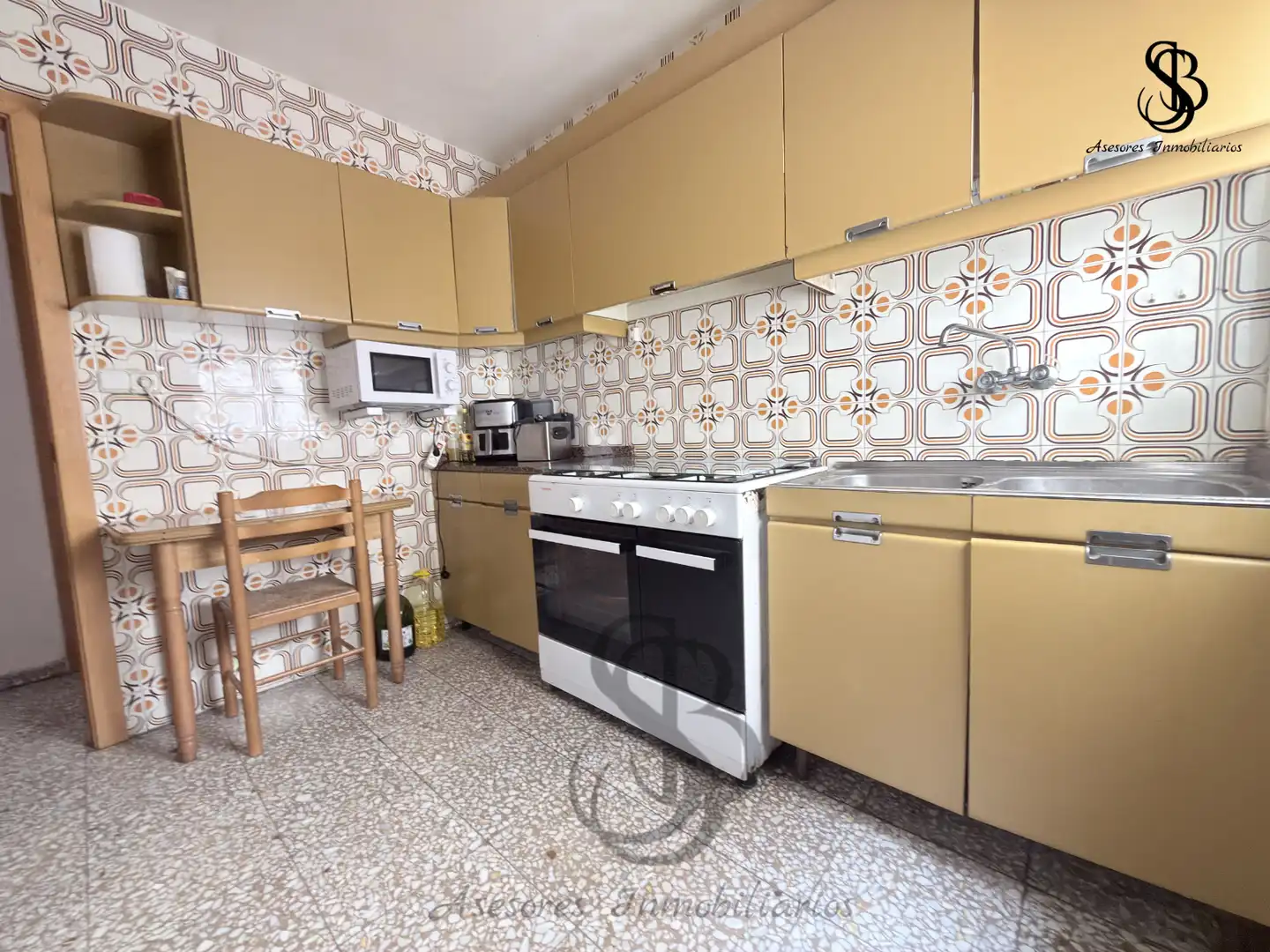 Cuina de Pis en venda en Mutxamel amb Terrassa, Moblat i Forn