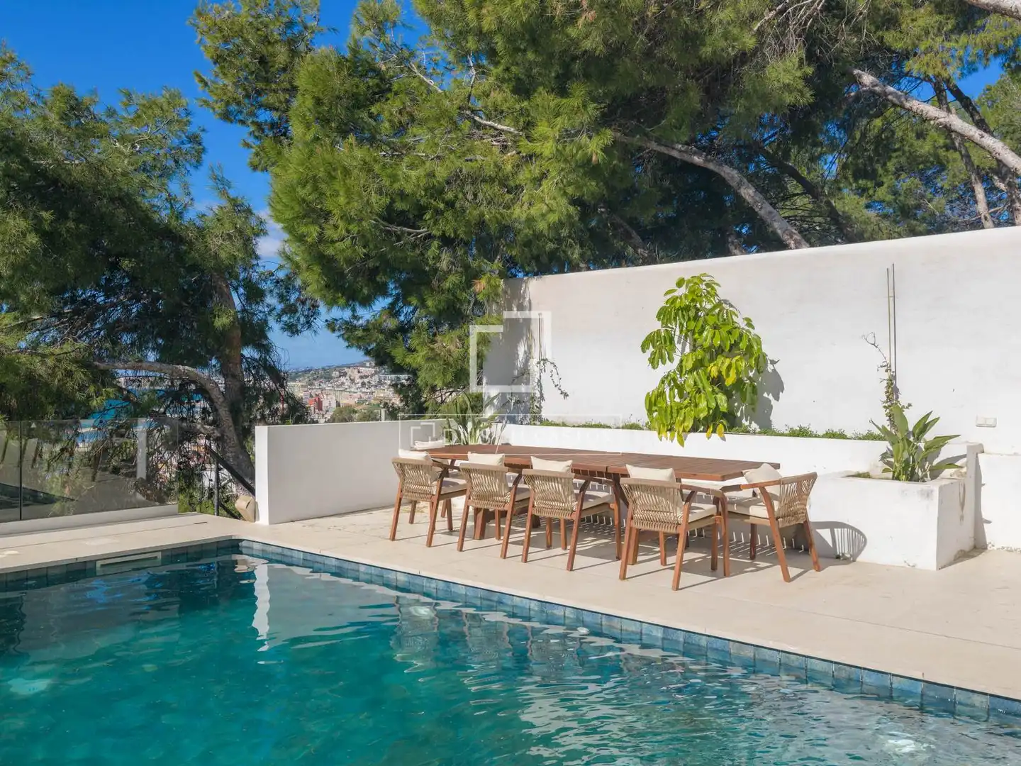 Terrassa de Casa o xalet en venda en Málaga amb Aire condicionat, Jardí privat i Traster