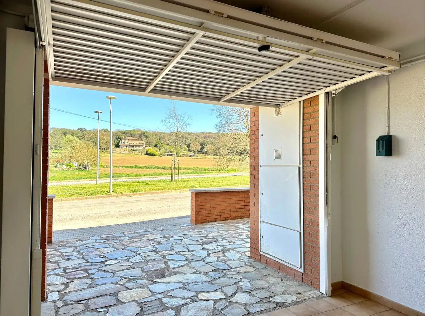 Terrasse von Einfamilien-Reihenhaus zum Verkauf in Taradell mit Heizung, Privatgarten und Terrasse