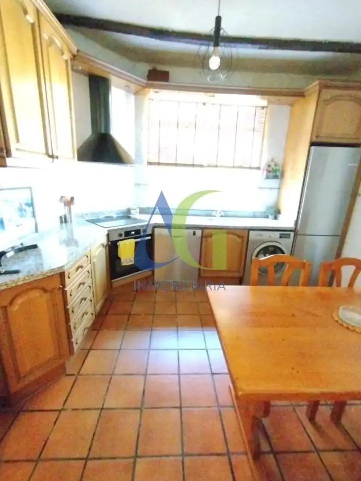 Casa con jardín en venta en Santovenia de la Valdoncina, imagen 6