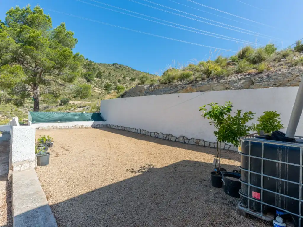 Vista exterior de Casa o xalet en venda en Aigües amb Terrassa, Piscina i Forn