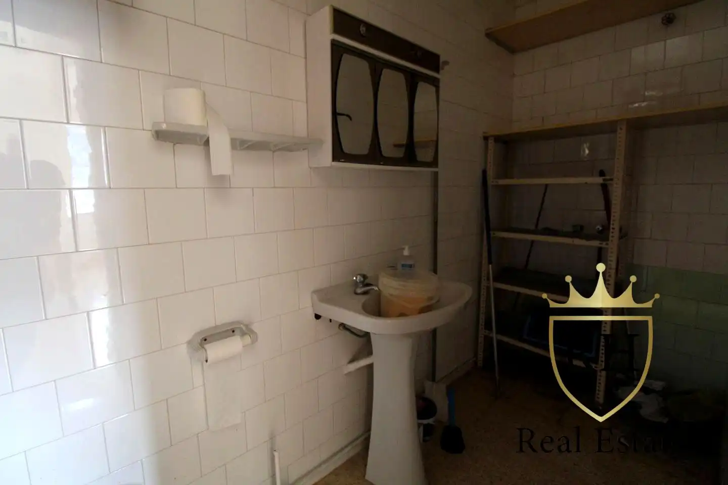 Bathroom of Flat for sale in Sóller  with Air Conditioner and Balcony