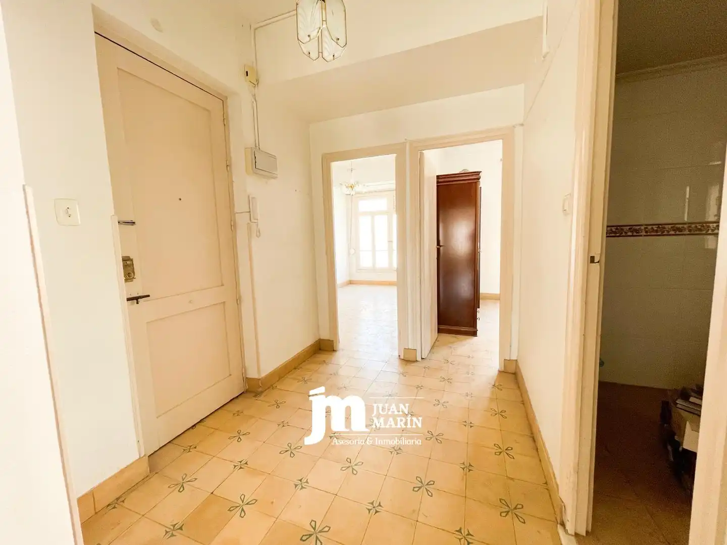 Flat for sale in Cieza  with Air Conditioner, Storage room and Balcony