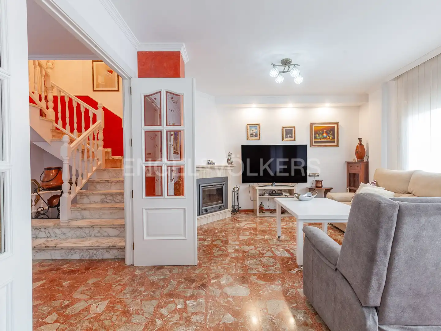Sala de estar de Casa adosada en venta en Pineda de Mar con Aire acondicionado, Calefacción y Terraza