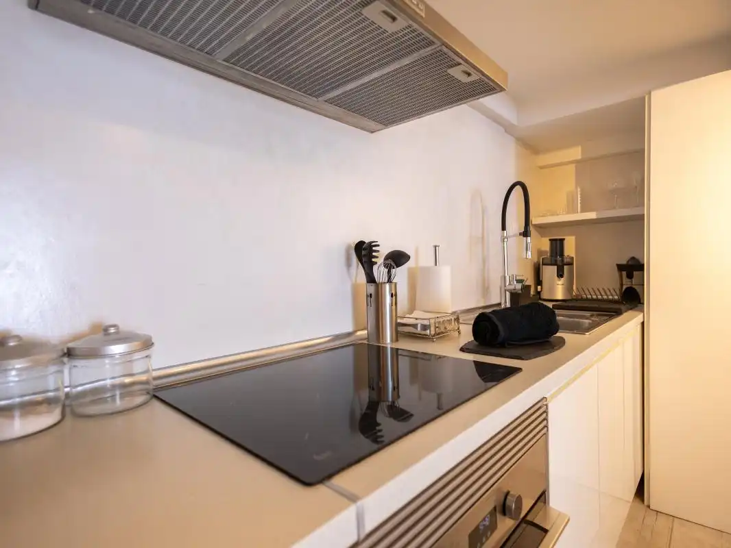 Lofts for sale in Carrer de Guillem de Montgrí, Dalt de la Vila - La Marina