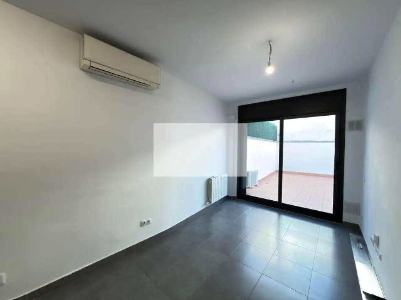 Piso en venta en Sabadell con Aire acondicionado, Calefacción y Jardín privado