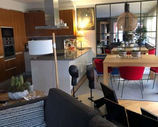 Cuina de Apartament per a compartir en Bilbao  amb Aire condicionat i Terrassa