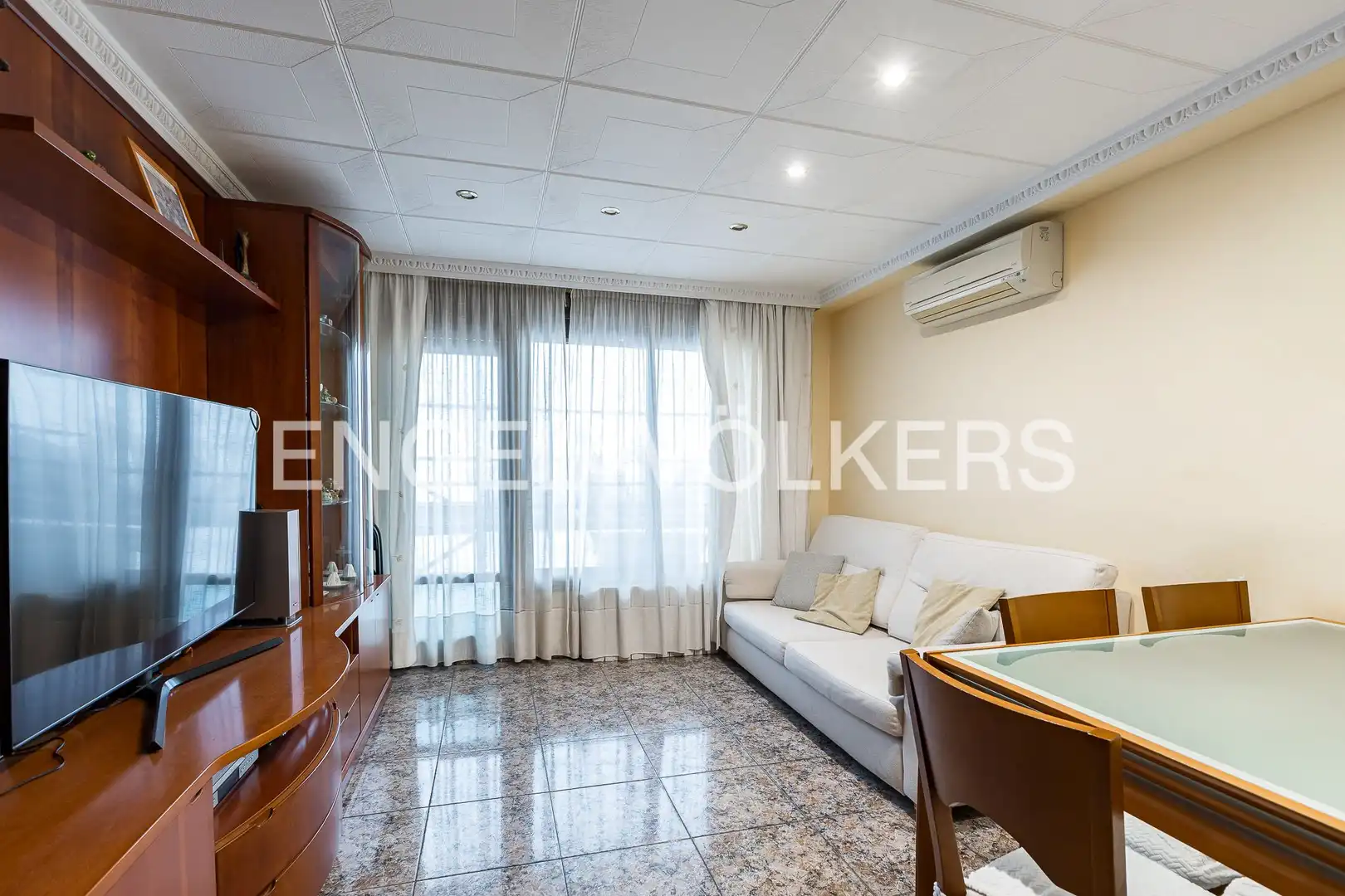 Sala de estar de Piso en venta en Barcelona con Calefacción y Balcón