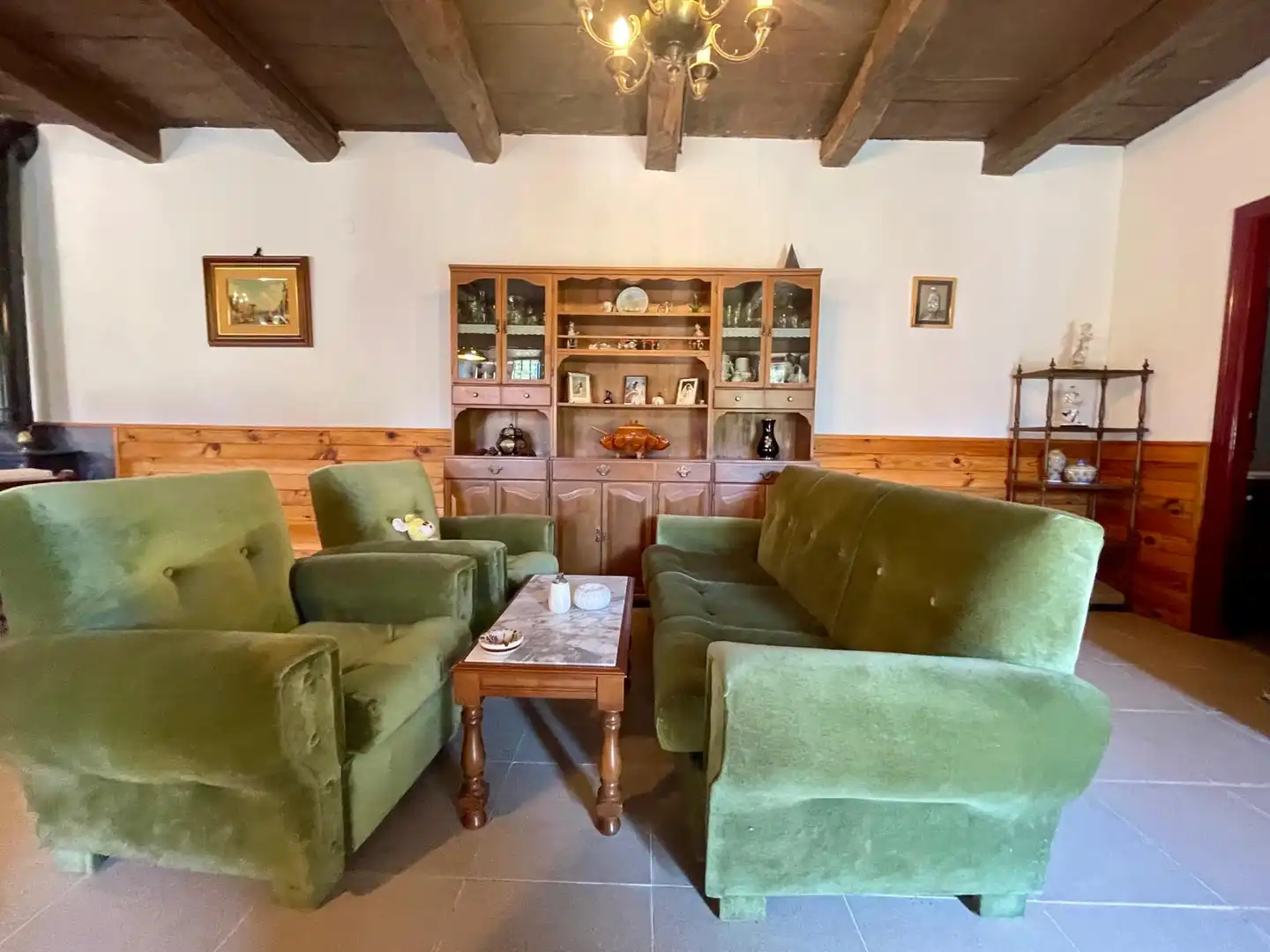 Sala d'estar de Casa o xalet en venda en Cervantes amb Jardí privat, Parquet i Moblat