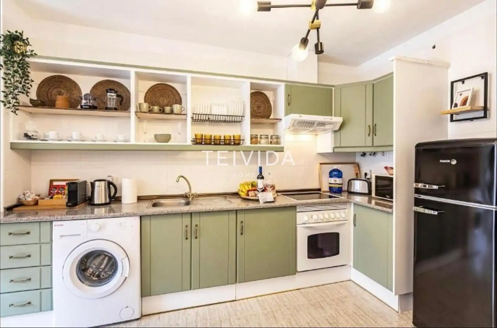 Kitchen of Flat for sale in Granadilla de Abona  with Air Conditioner