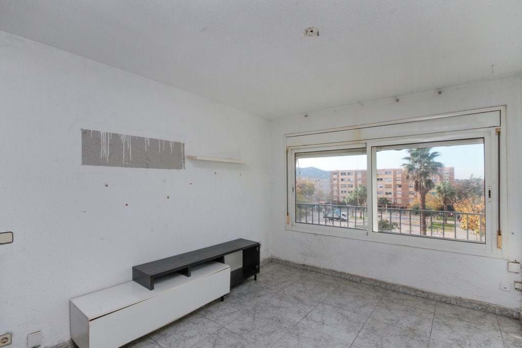 Bedroom of Flat for sale in Montornès del Vallès