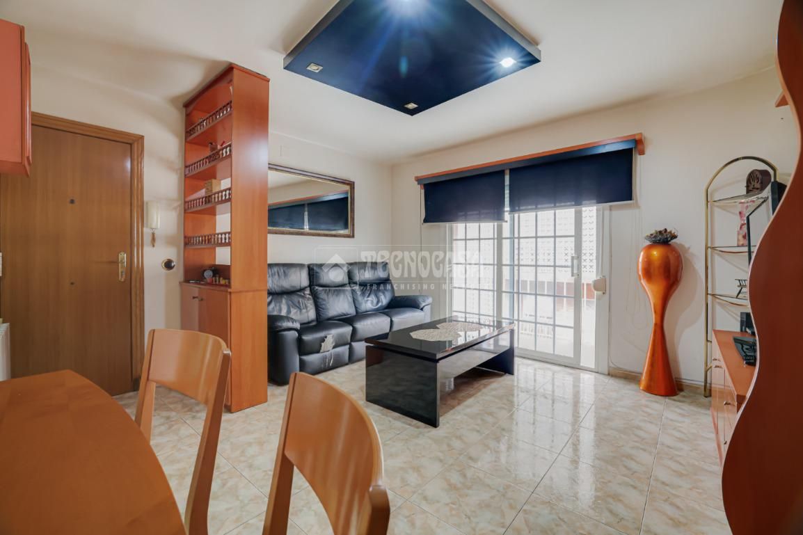 Flat for sale in Carrer de Mozart, Lloreda, Salut - Lloreda