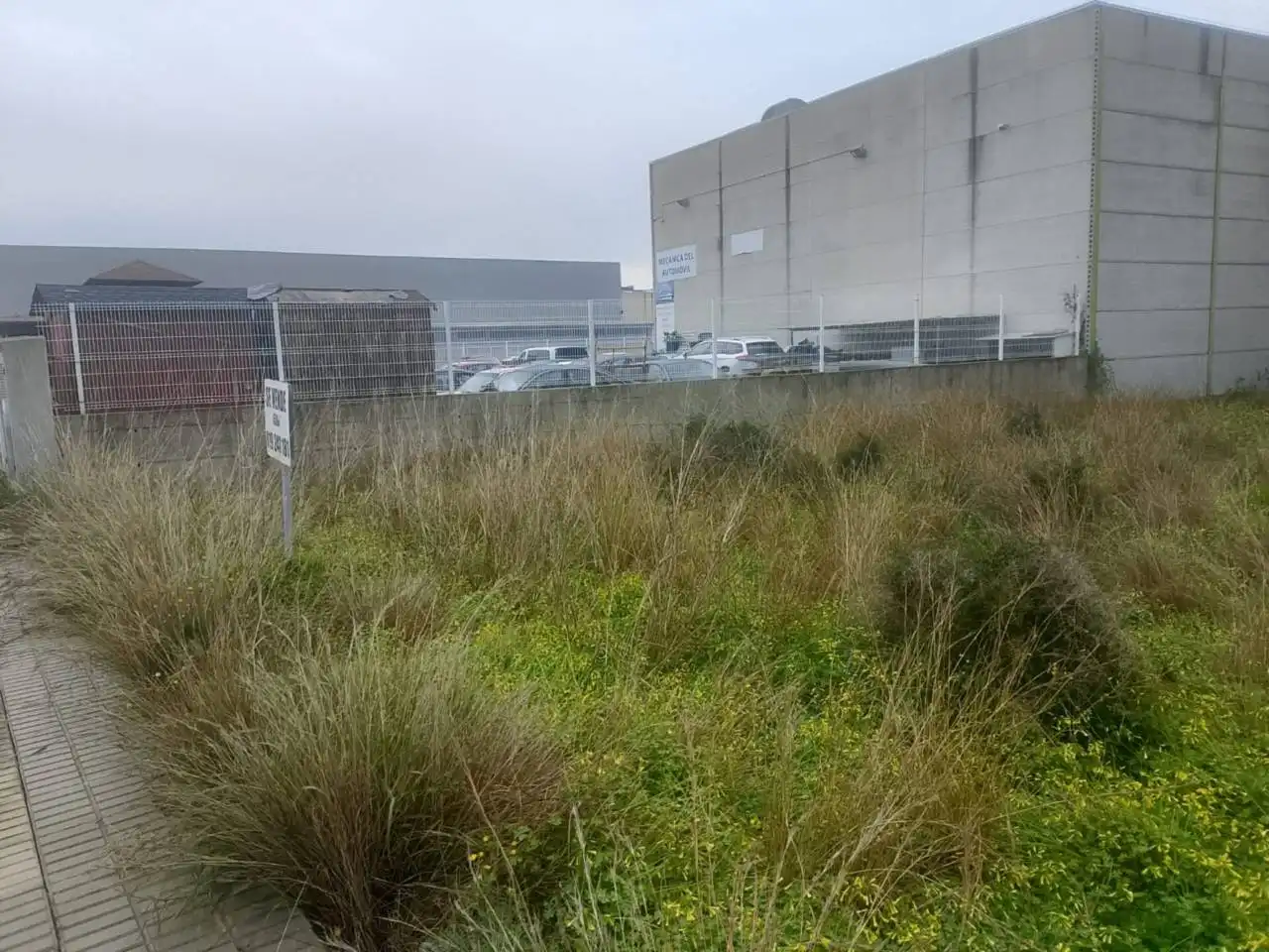 Industrial land for sale in Calle Ponent