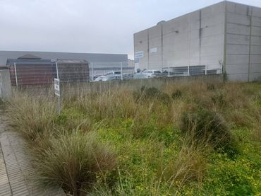 Terreno industrial en venta en Calle Ponent