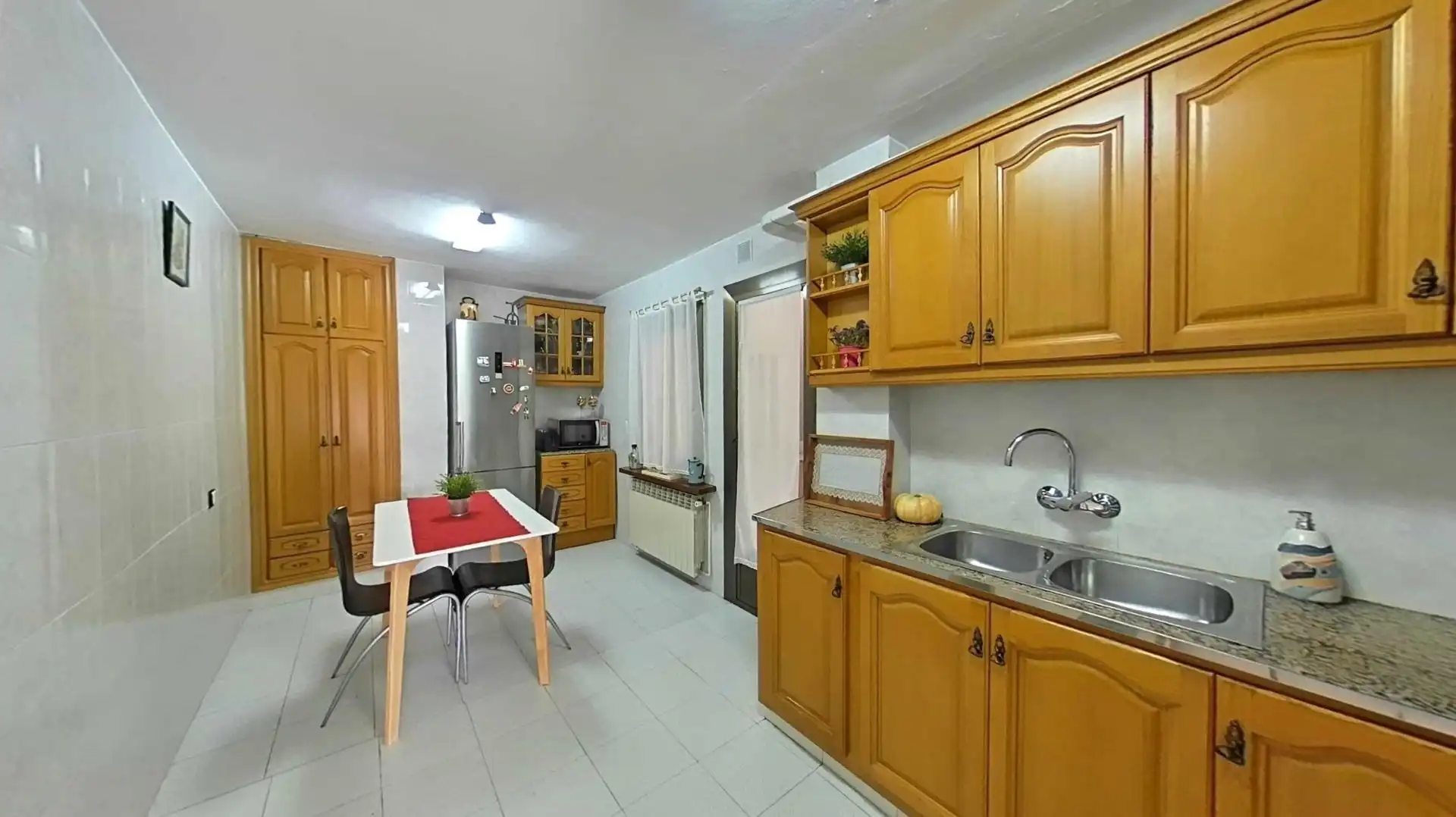 Cocina de Ático en venta en Canovelles con Terraza, Trastero y Balcón
